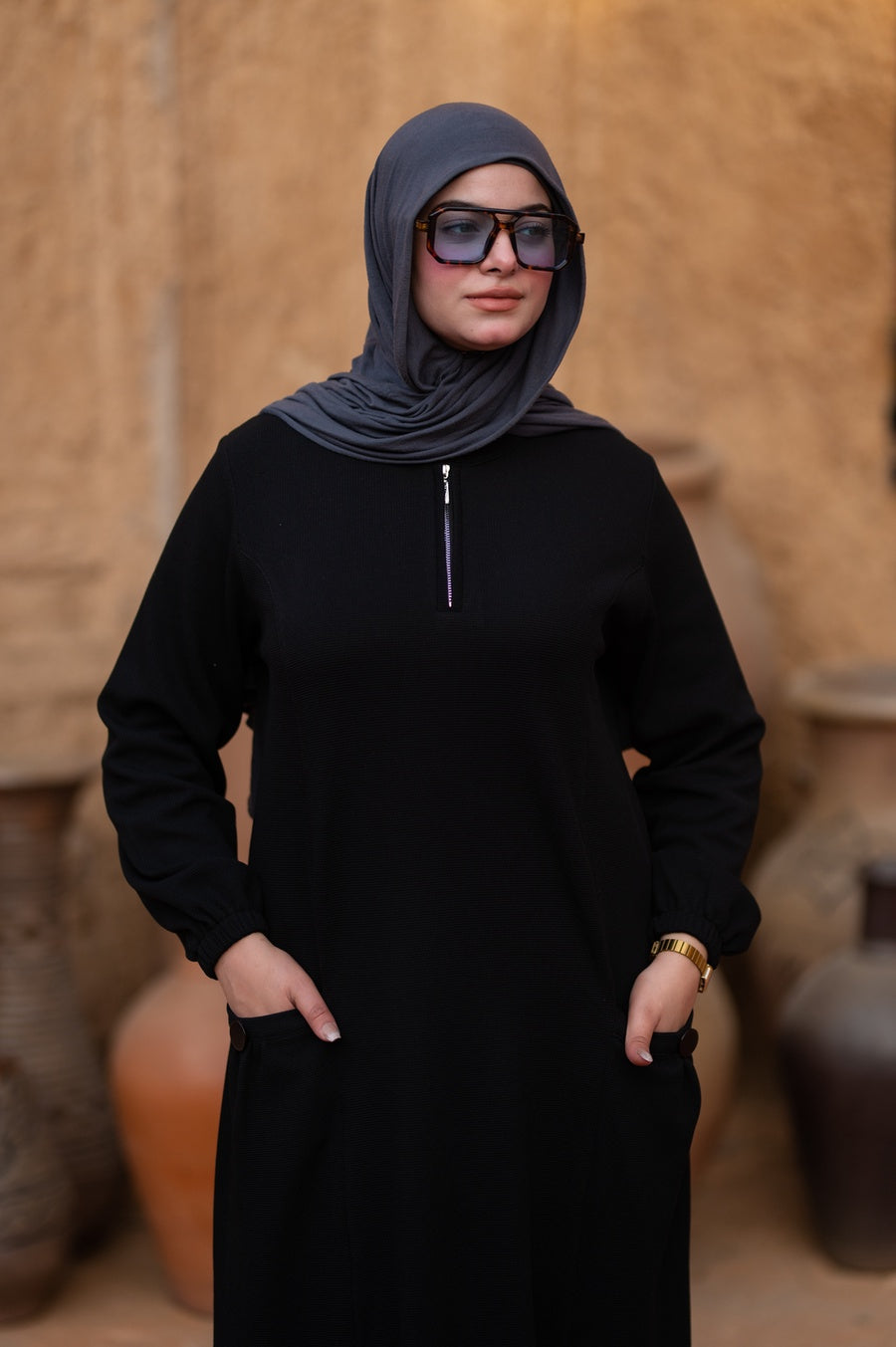عبايه كاجوال بجيبين وسوسته